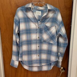 Abercrombie Blue Plaid Flannel Button Down Long Sleeve Shirt